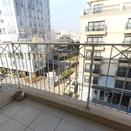 Localz - Arlozorov Apartment'S Tel Aviv Exterior photo