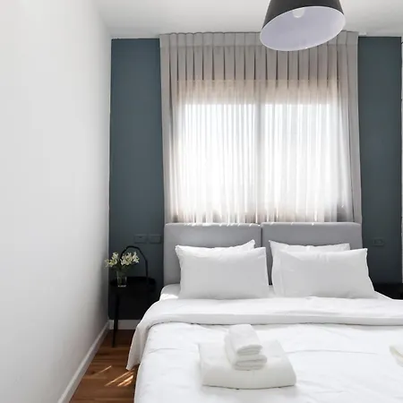 Localz - Arlozorov Apartment'S Tel Aviv Exterior photo