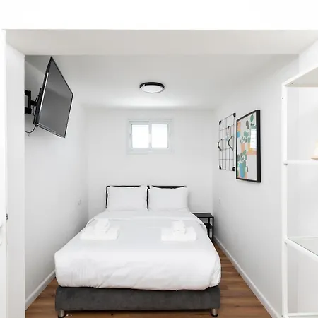 Localz - Arlozorov Apartment'S Tel Aviv Exterior photo