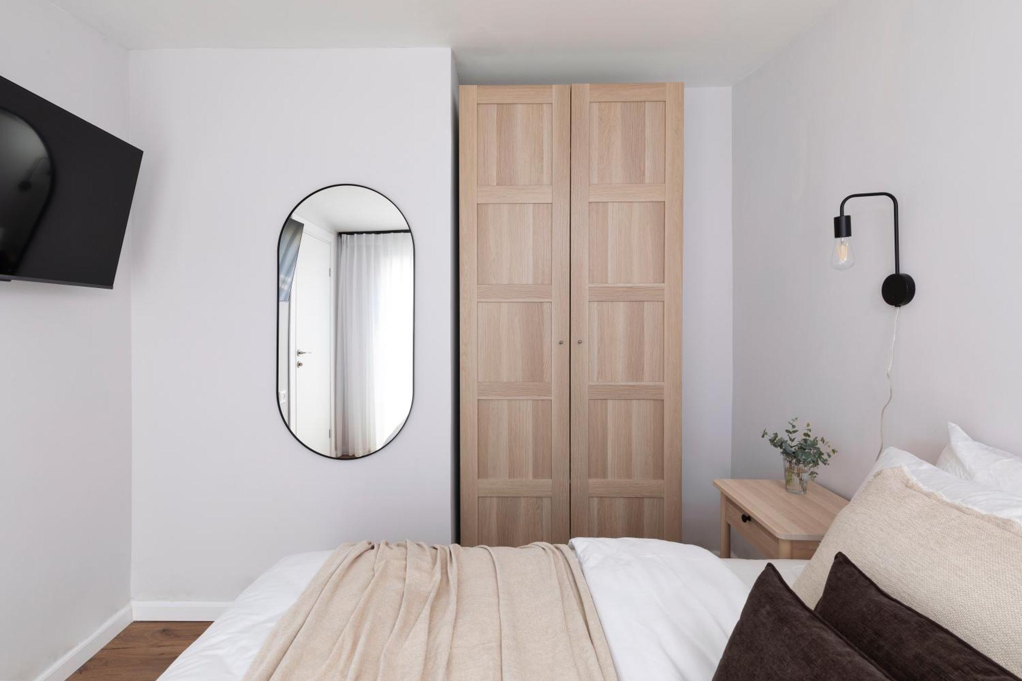 Localz - Arlozorov Apartment's Tel Aviv