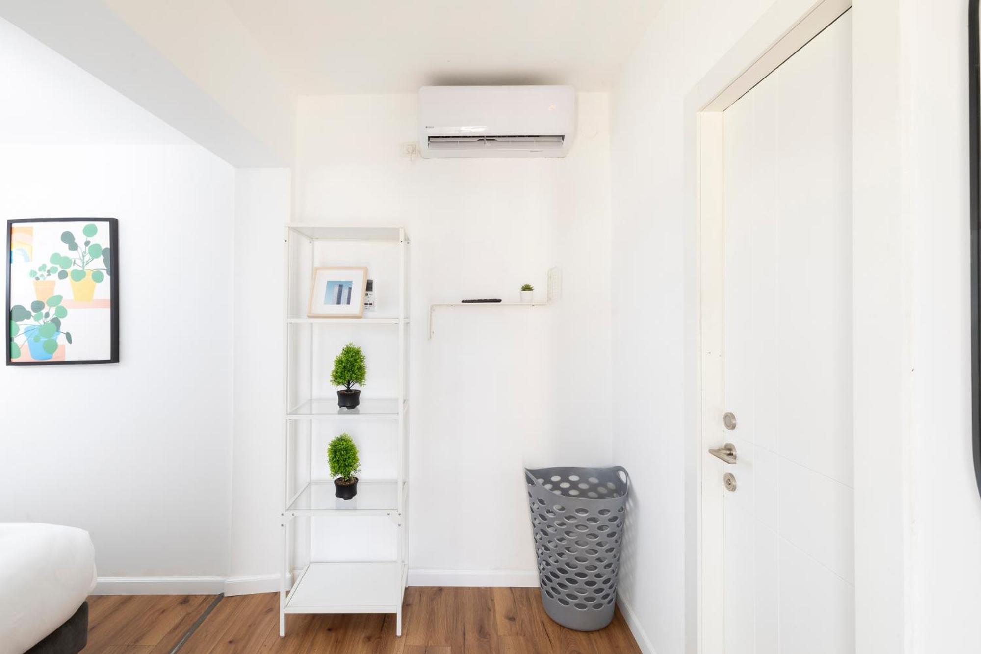 Localz - Arlozorov Apartment's